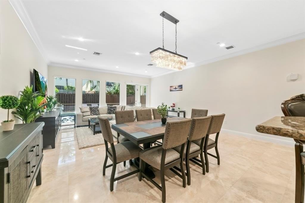 1849 Ne 26th Ave #2 - Photo 3 of 31