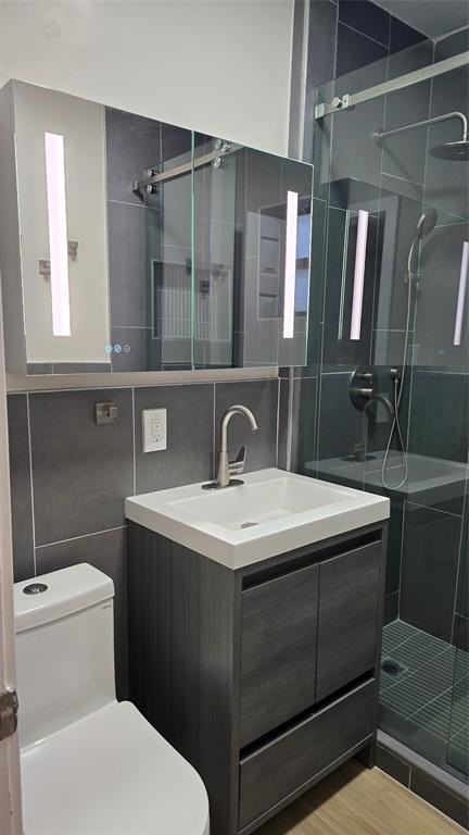 360 Nw 8th St #8 - Photo 4 of 13