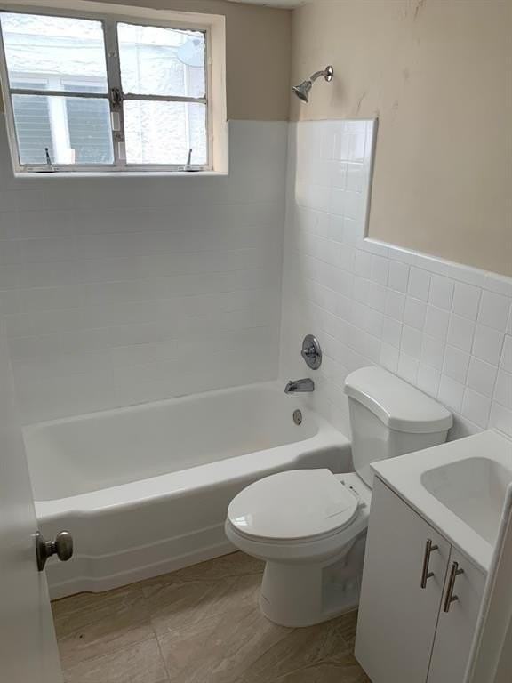 1575 Sw 2nd St #1 - Photo 7 of 8