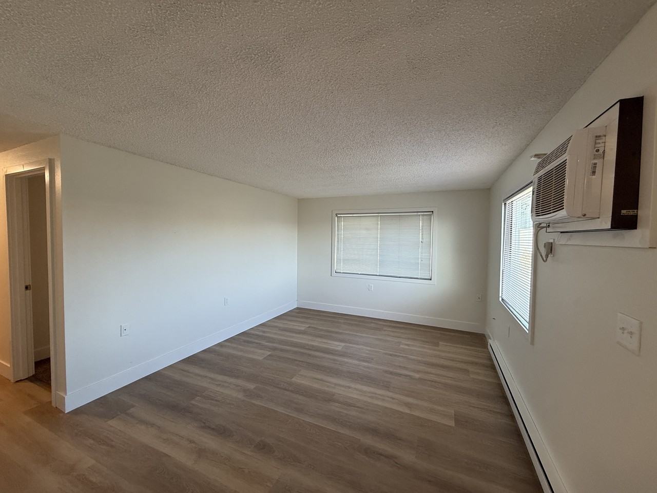 8 U.S. 97 - 2 #2 - Photo 2 of 11