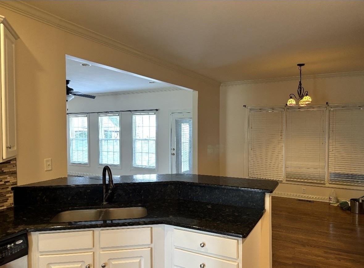 1507 Crossbreeze Ct - Photo 6 of 21