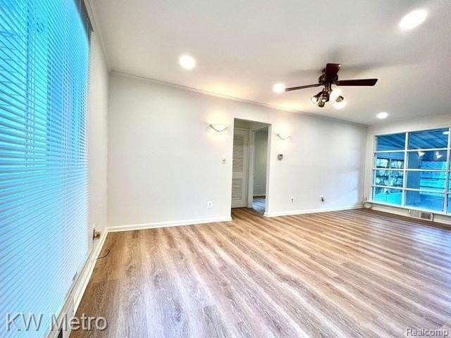 10400 Troy St - Photo 4 of 17