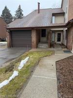 featured image of 6540 Ridgefield Cir