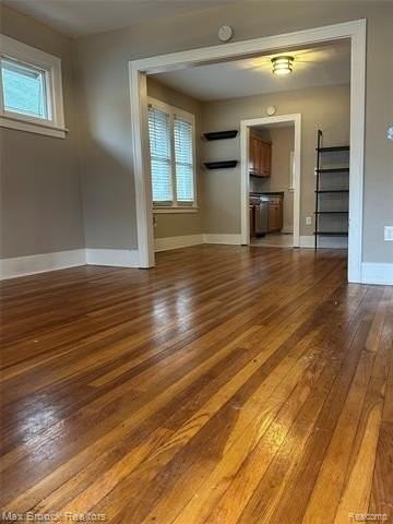 264 E Breckenridge St - Photo 5 of 22