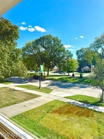 2182 Vernier Rd - Photo 4 of 32