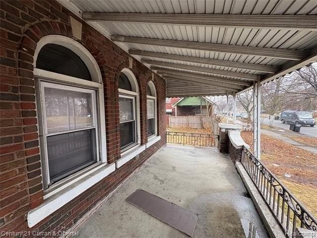 2683 Clements St - Photo 5 of 19