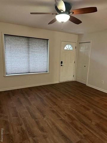 6939 Alma Ct - Photo 5 of 23