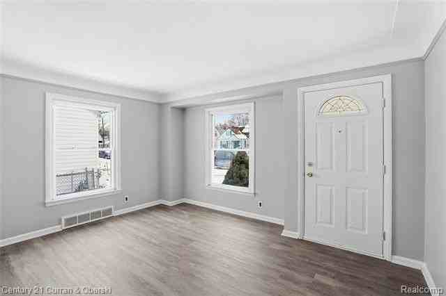 26332 Eton Ave - Photo 5 of 26