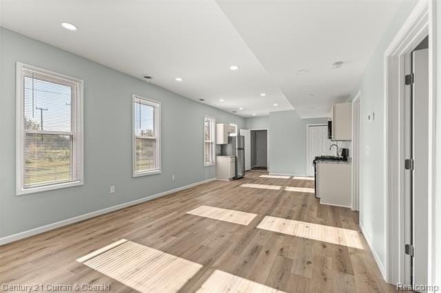 1973 E Grand Unit A Boulevard - Photo 5 of 29