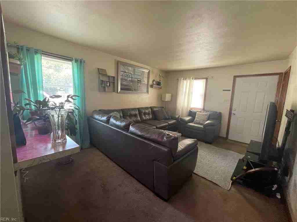 1524 Wyoming Ave #A - Photo 2 of 14