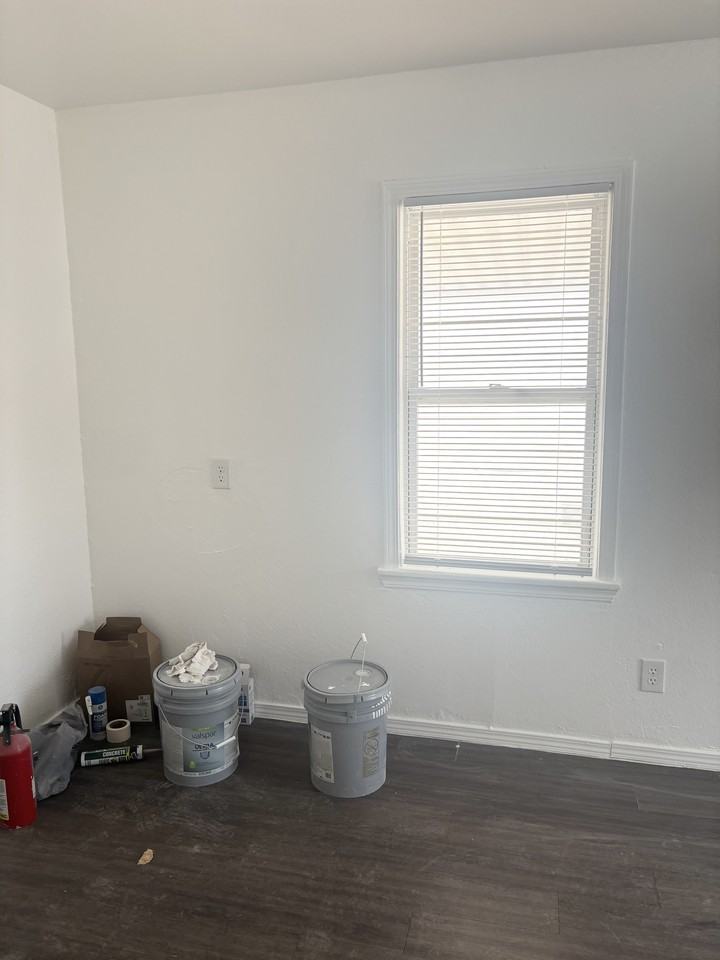 4320 Se 43rd St #1 - Photo 6 of 24