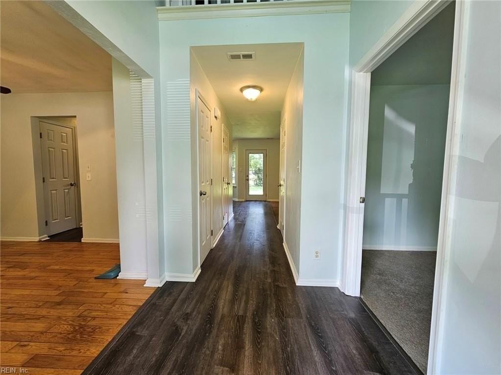 4412 Ellington Ave - Photo 2 of 34