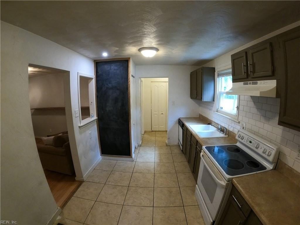 4000 Elkhorn Ave - Photo 4 of 20