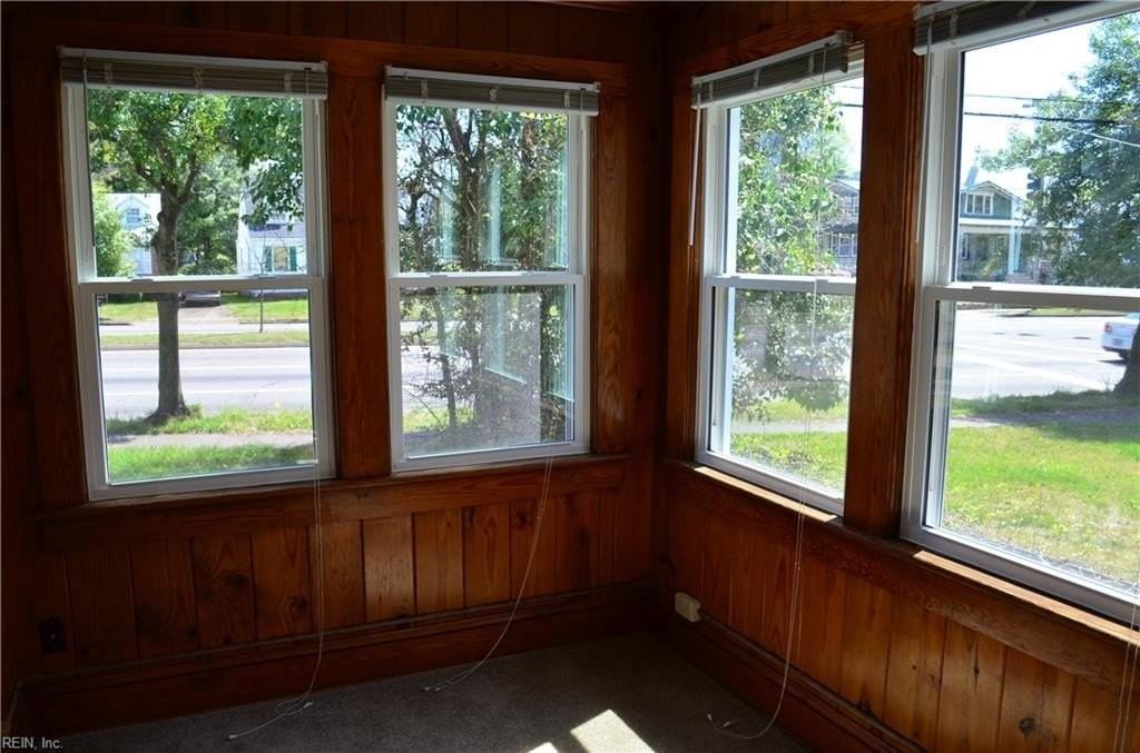 5905 Hampton Blvd - Photo 7 of 44