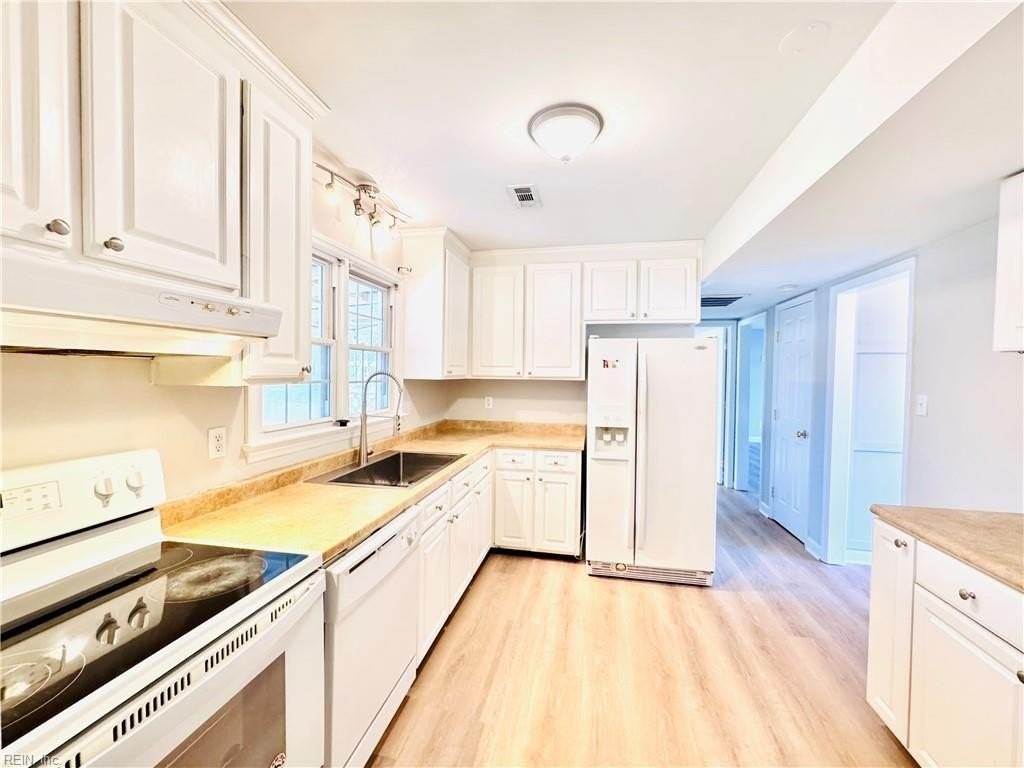 345 Marlboro Rd - Photo 7 of 25