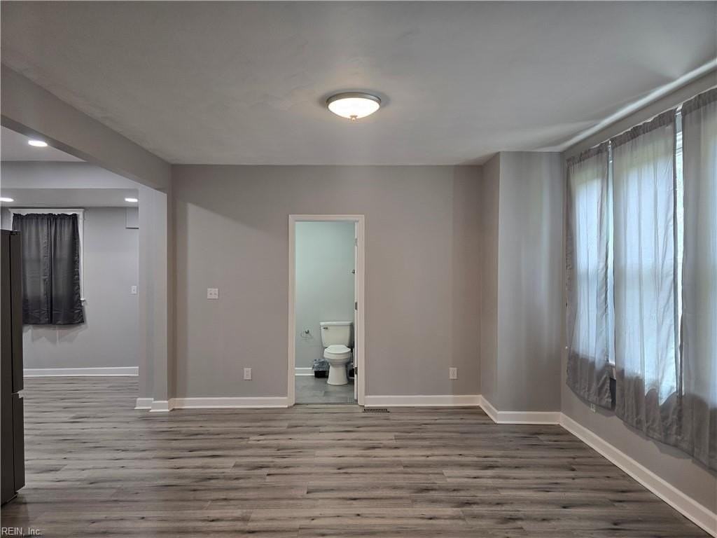 547 Maryland Ave - Photo 4 of 27