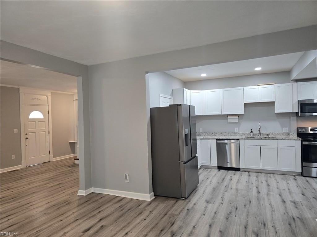 547 Maryland Ave - Photo 6 of 27