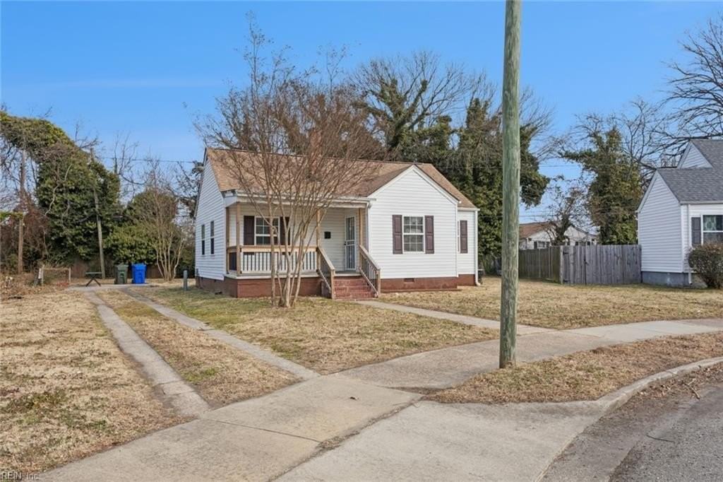 1152 Orcutt Ave - Photo 2 of 25