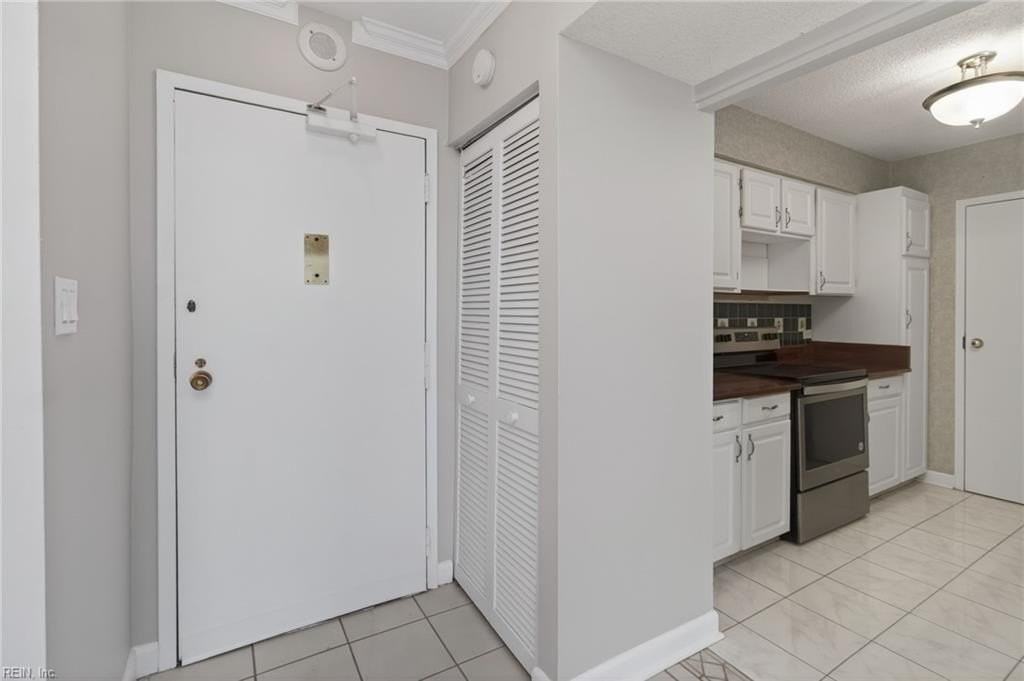 3288 Page Ave #702 - Photo 2 of 41