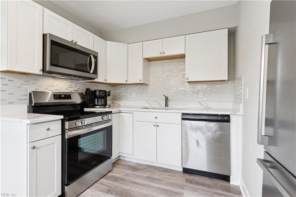 209 Woodstock St - Photo 5 of 29