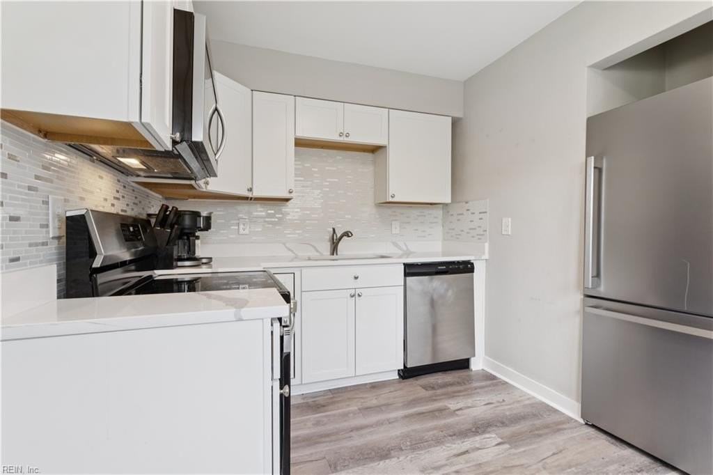 209 Woodstock St - Photo 6 of 29