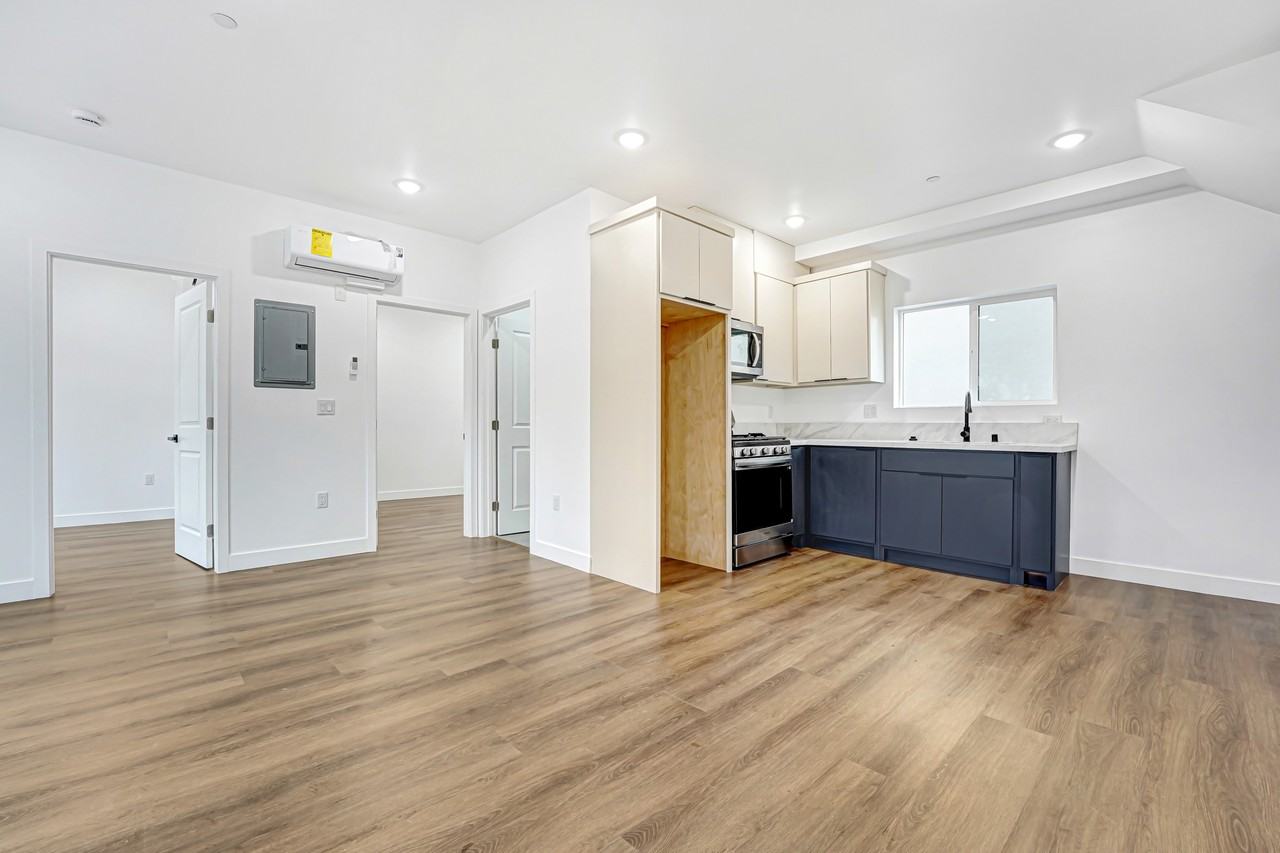 5350 1/2 Oakland St #5350-1-2 - Photo 5 of 37