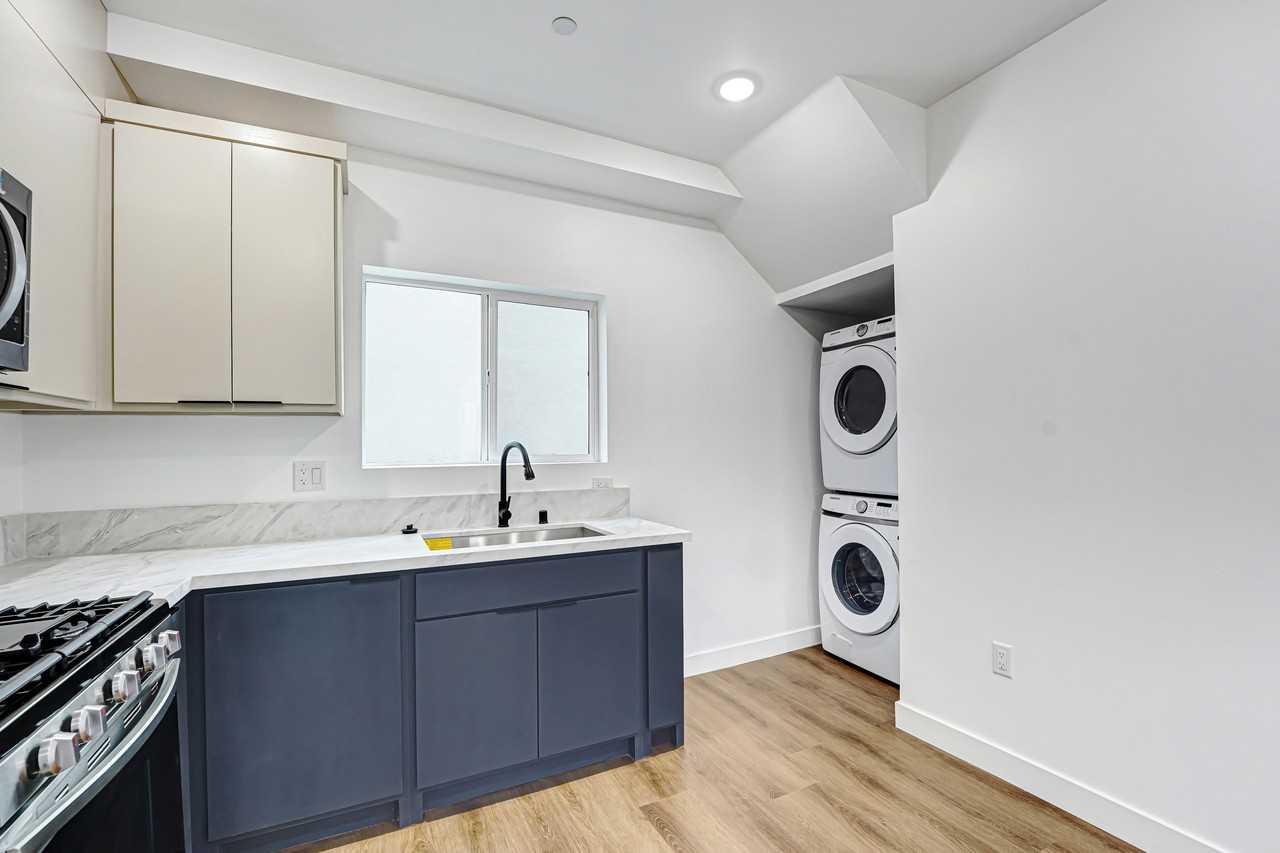 5350 1/2 Oakland St #5350-1-2 - Photo 6 of 37