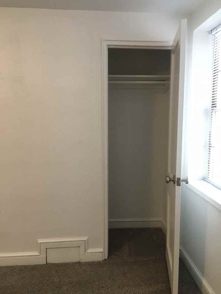 231 Chestnut St - Photo 2 of 20