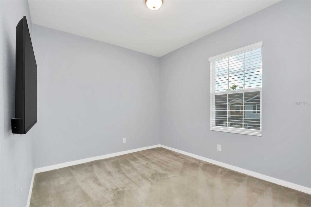 1225 Countrymen Ct #1 - Photo 5 of 20