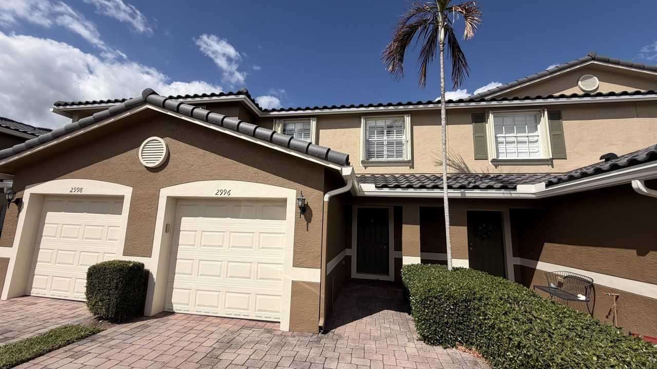 2996 Se Lexington Lakes Dr