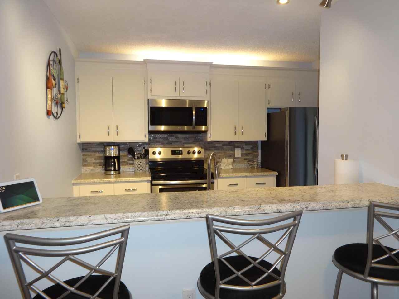 1424 14th Ct - Photo 3 of 29