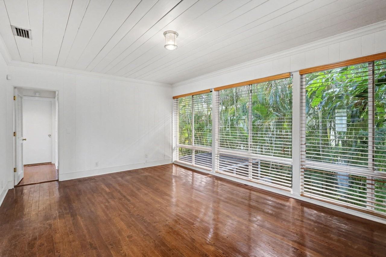 240 Oleander Ave #244 - Photo 4 of 14