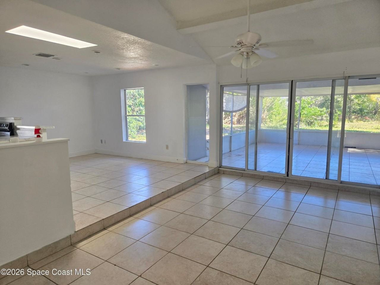 771 Onyx Dr Ne #1 - Photo 2 of 9