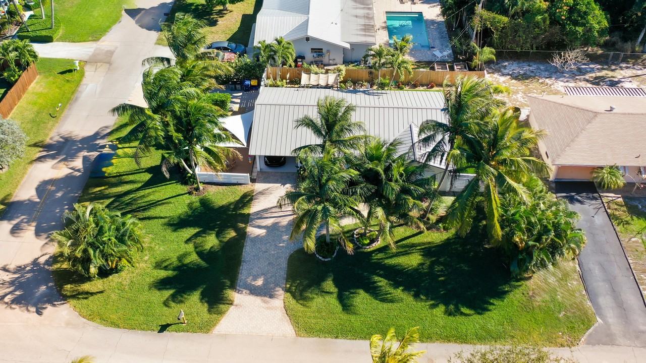 1605 Treemont Ave - Photo 4 of 40