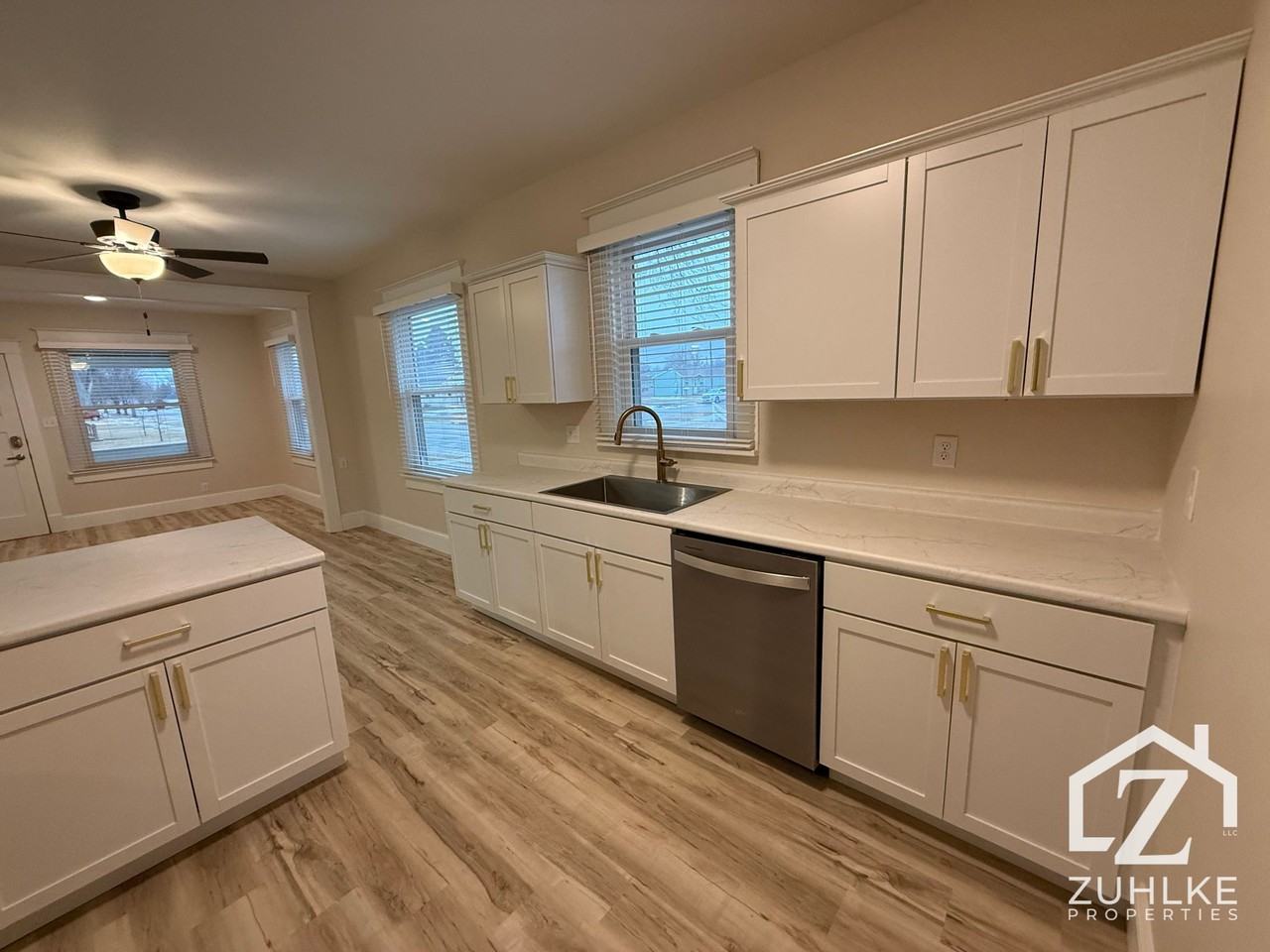 201 N Pine St #1 - Photo 3 of 16