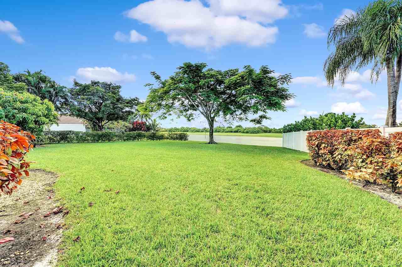 11885 Sunchase Ct - Photo 6 of 30