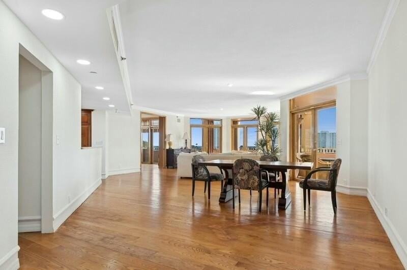 300 Se 5th Ave #6010 - Photo 4 of 34