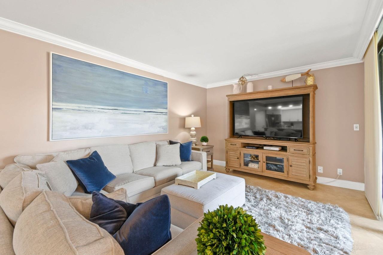 750 Egret 6109 Circle #6109 - Photo 7 of 25