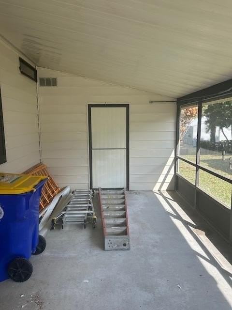 7445 Se Independence Ave - Photo 4 of 30