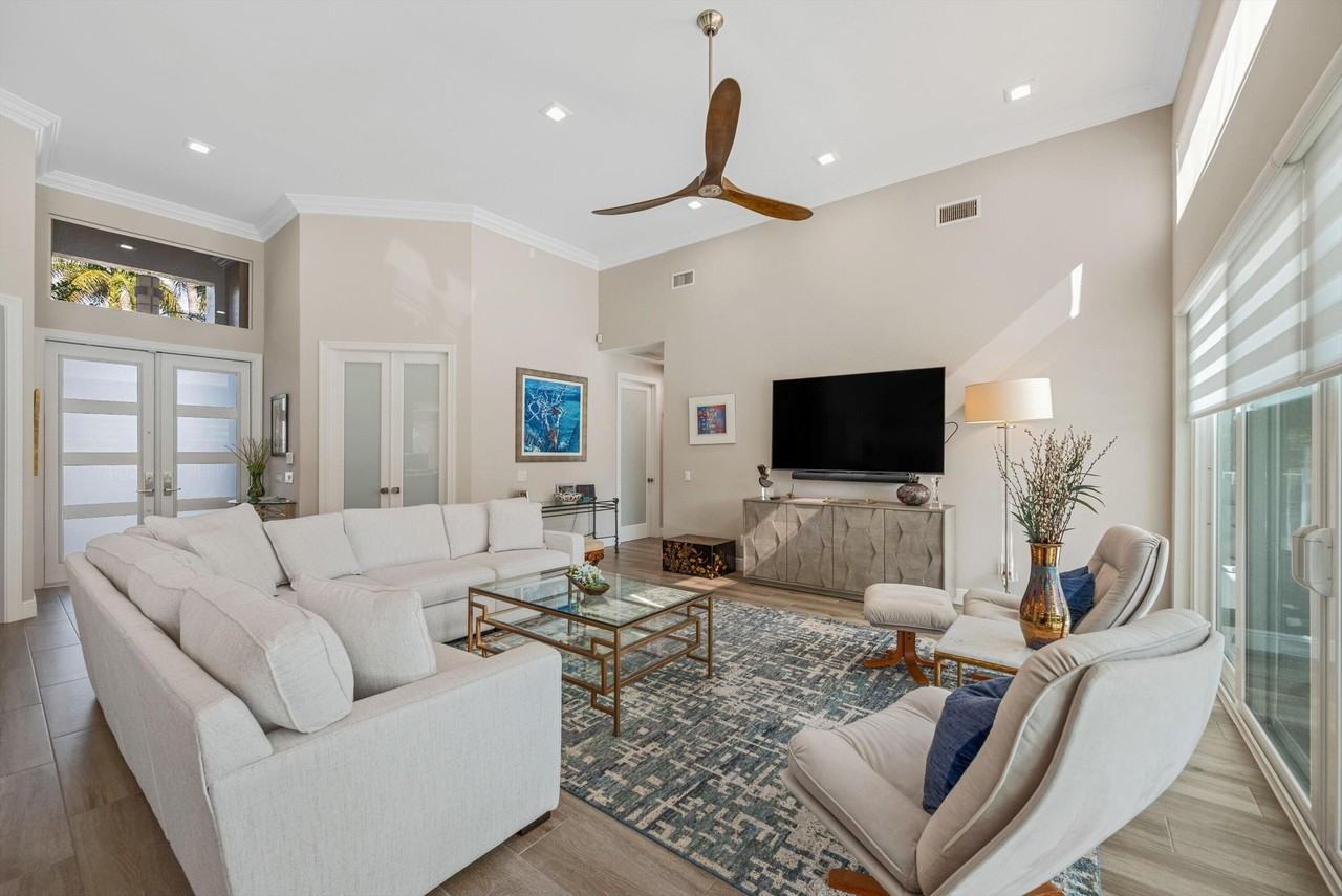 4841 Exeter Estate Ln - Photo 6 of 50