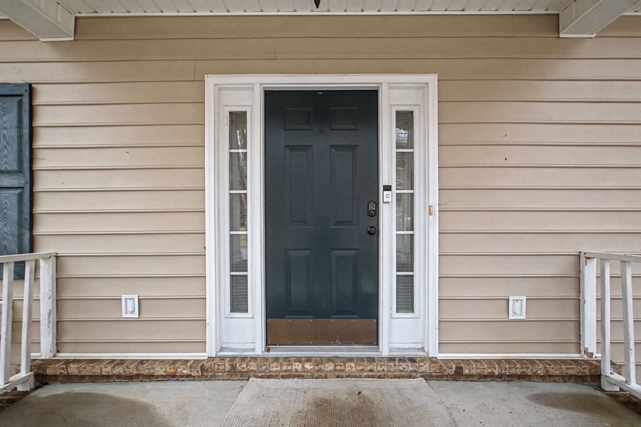 1857 Woodland Pointe Dr #1 - Photo 4 of 40