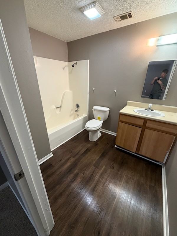 176 Pinnacle RoadApt 102 #176-102 - Photo 7 of 17