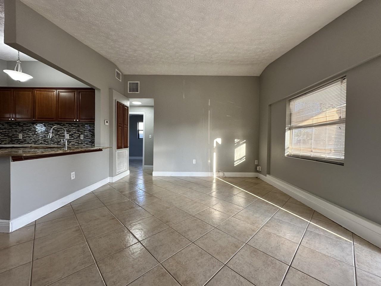 4121 Colt Ln - Photo 6 of 28