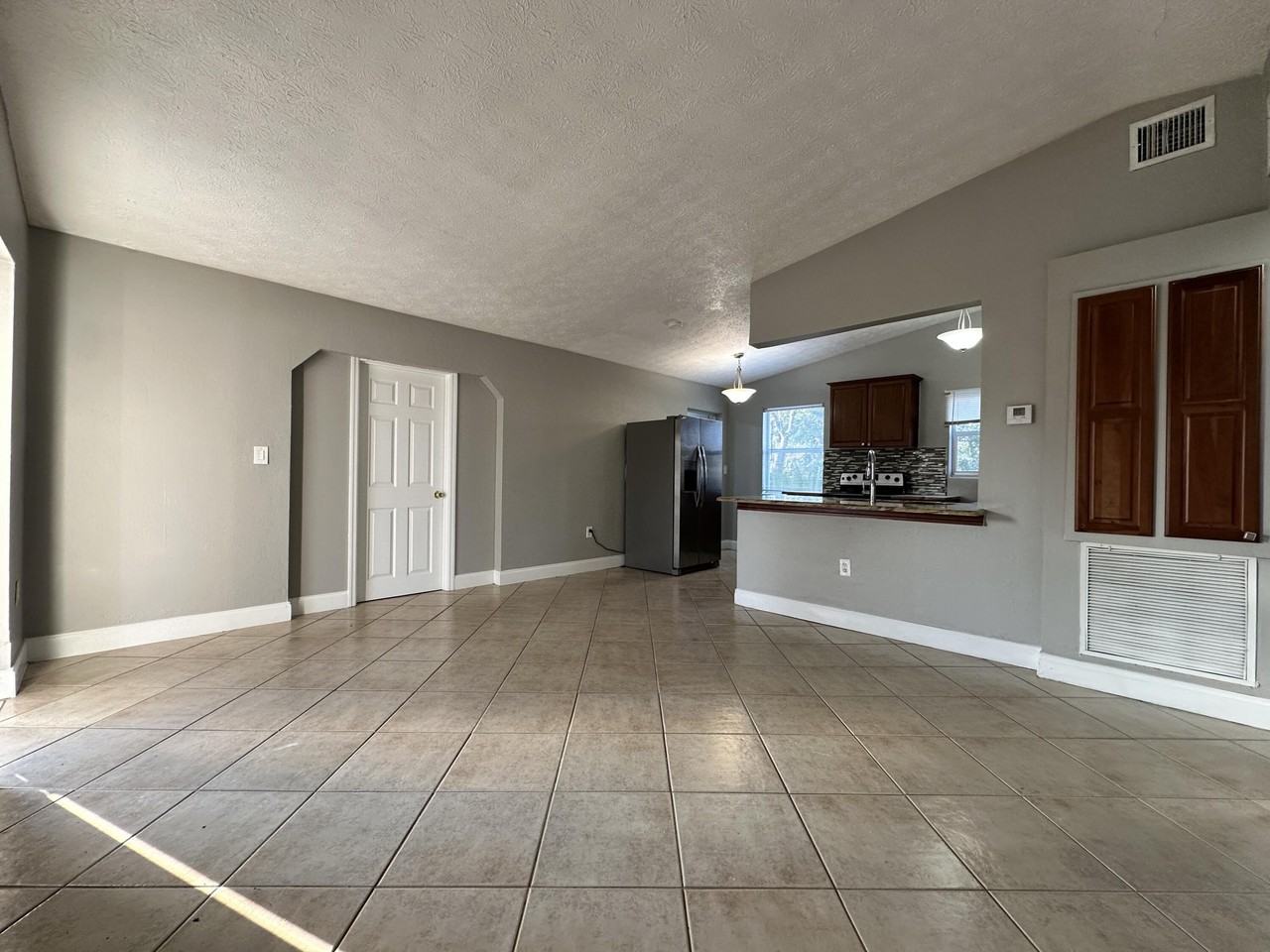 4121 Colt Ln - Photo 7 of 28