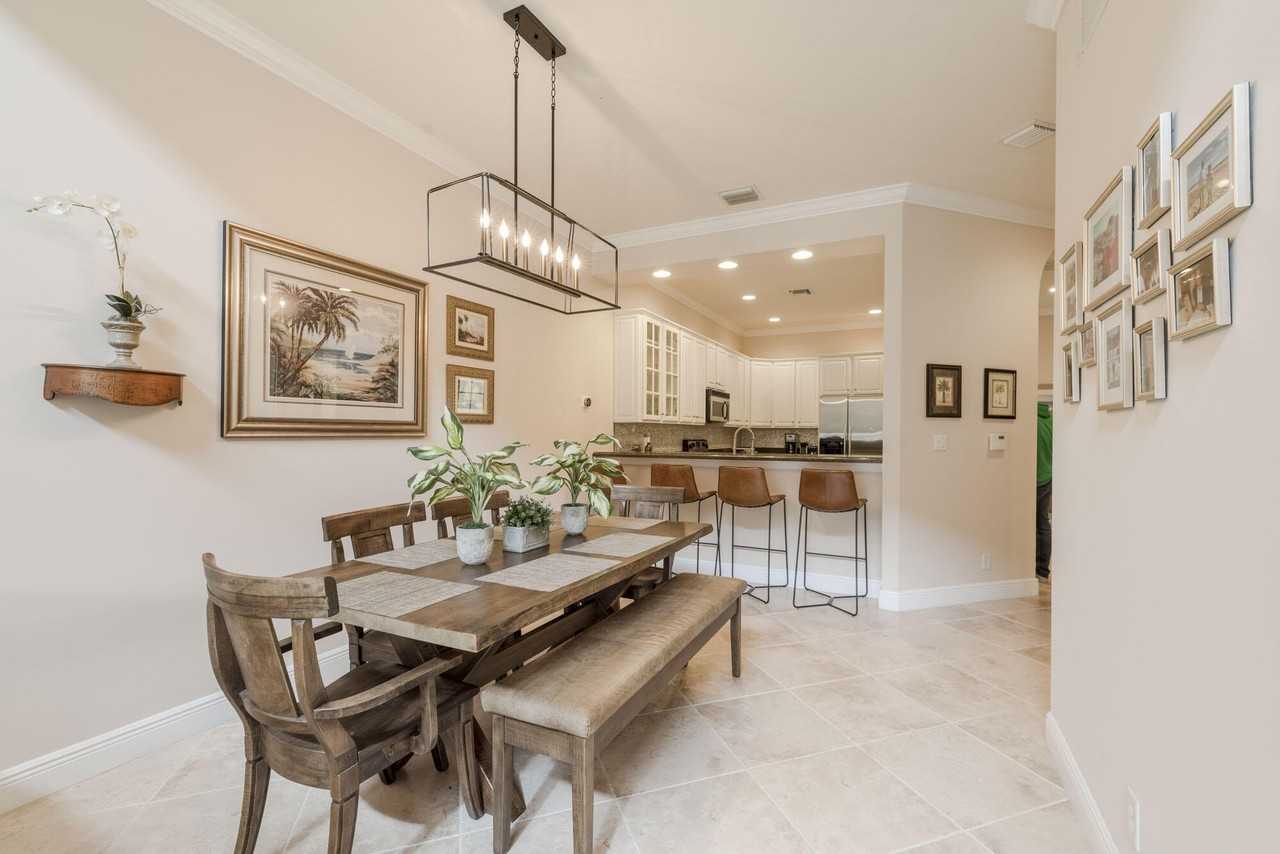 106 Renaissance Dr - Photo 6 of 29