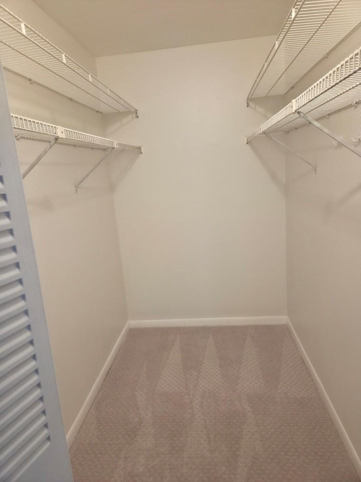 3372 Perimeter Dr - Photo 4 of 9