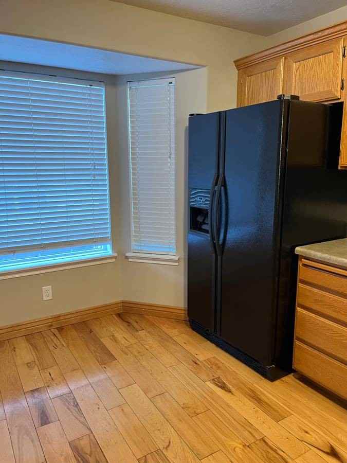 879 Liberty Ln #1 - Photo 5 of 10