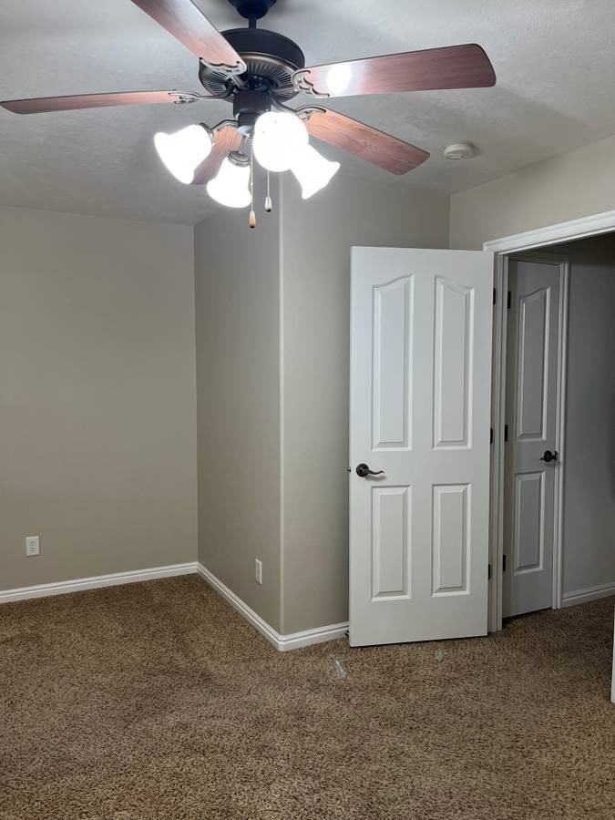 879 Liberty Ln #1 - Photo 6 of 10