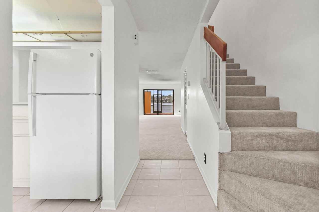 1464 Nw 97th Ter #285 - Photo 4 of 26