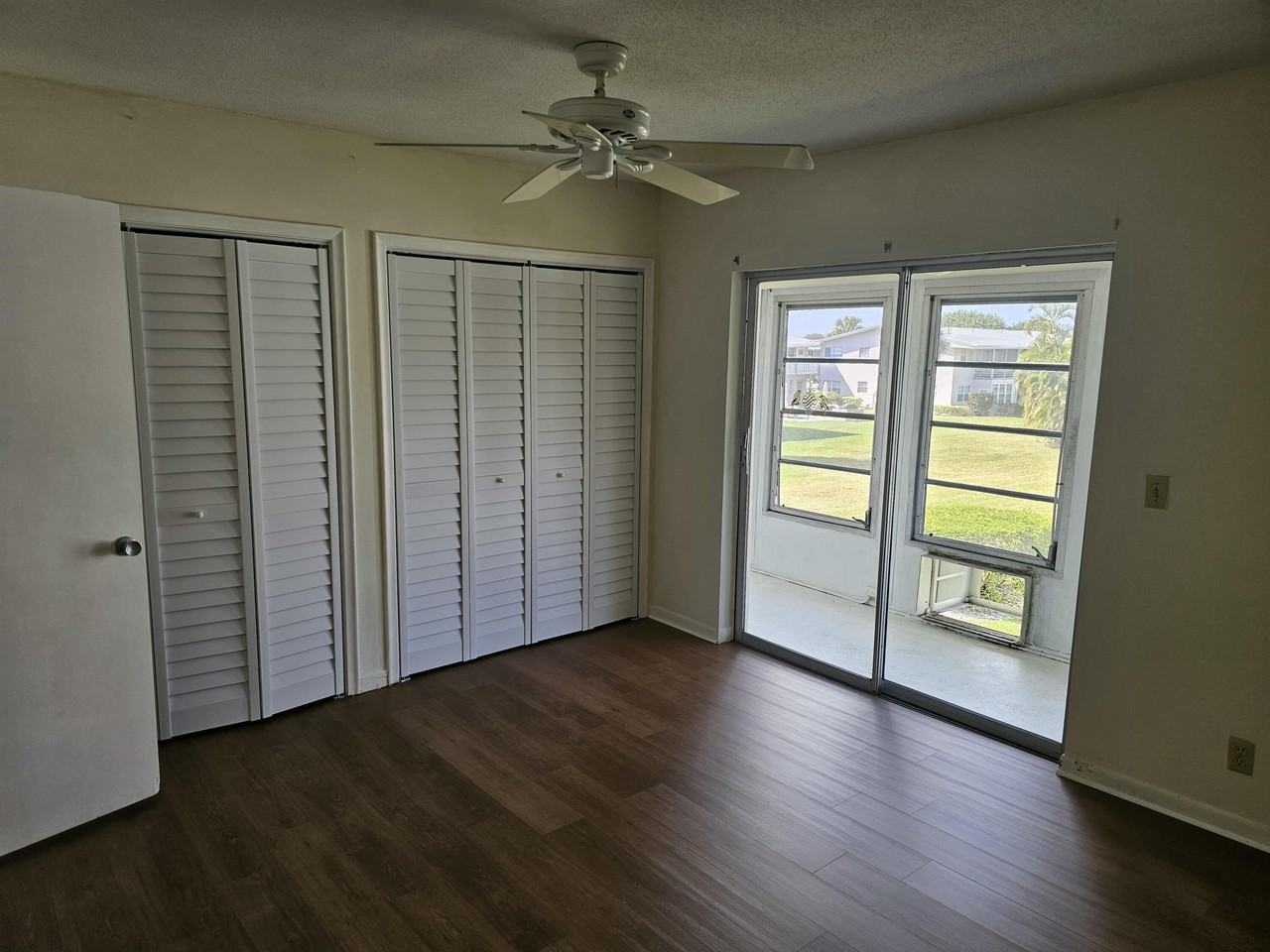 214 Easthampton I #I - Photo 5 of 12